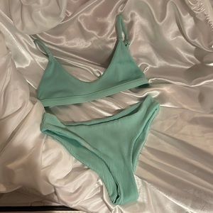 kulani kinis mint bikini